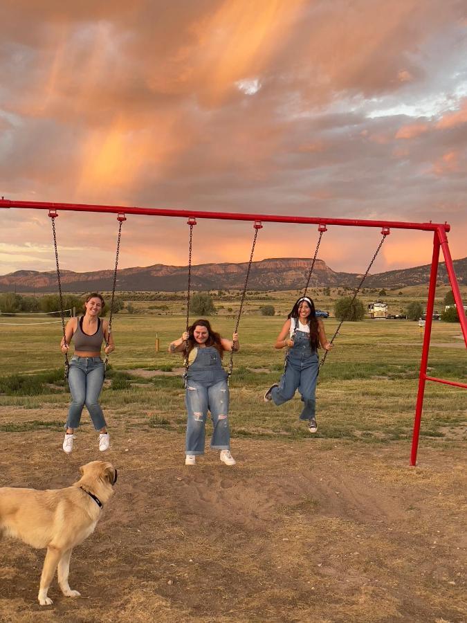 The Riverside Ranch Motel And Rv Park Southern Utah Hatch Bagian luar foto