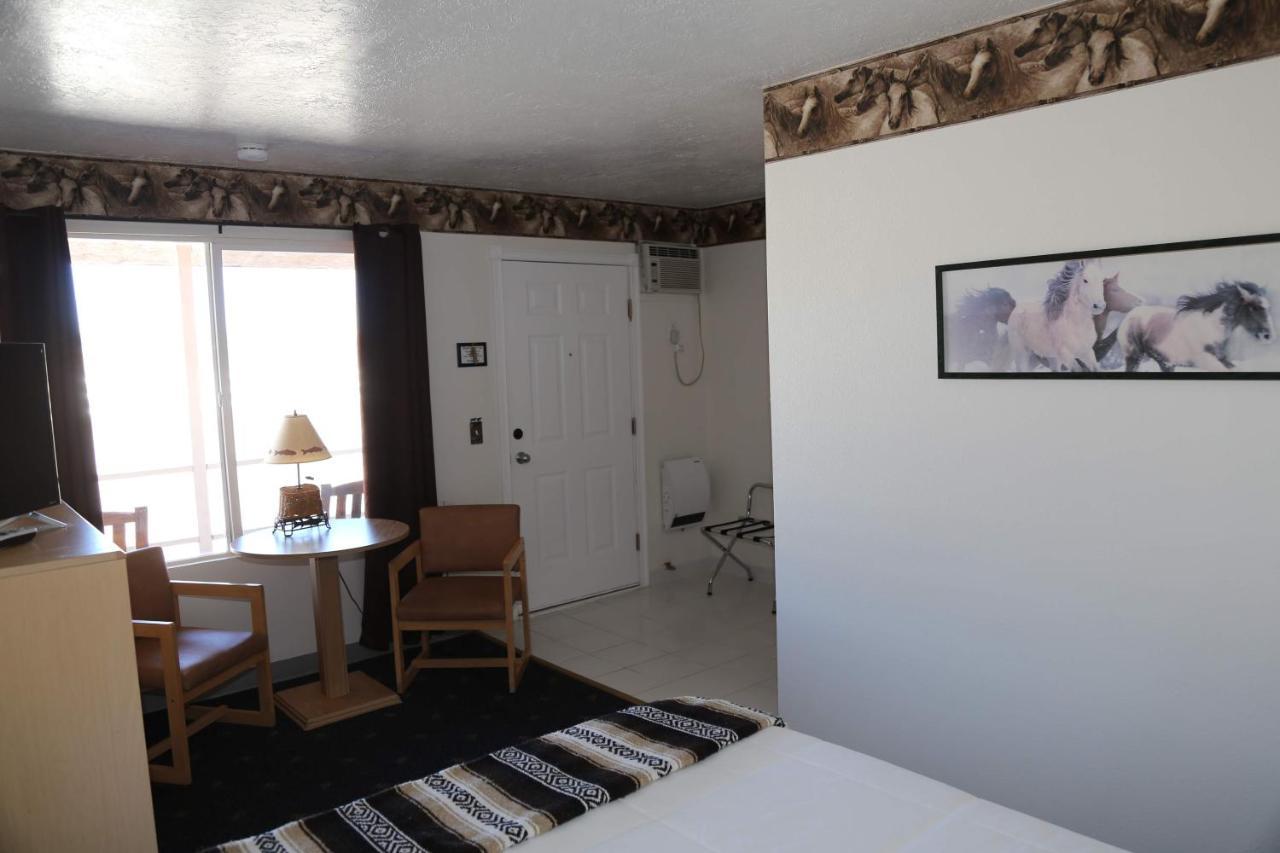 The Riverside Ranch Motel And Rv Park Southern Utah Hatch Bagian luar foto
