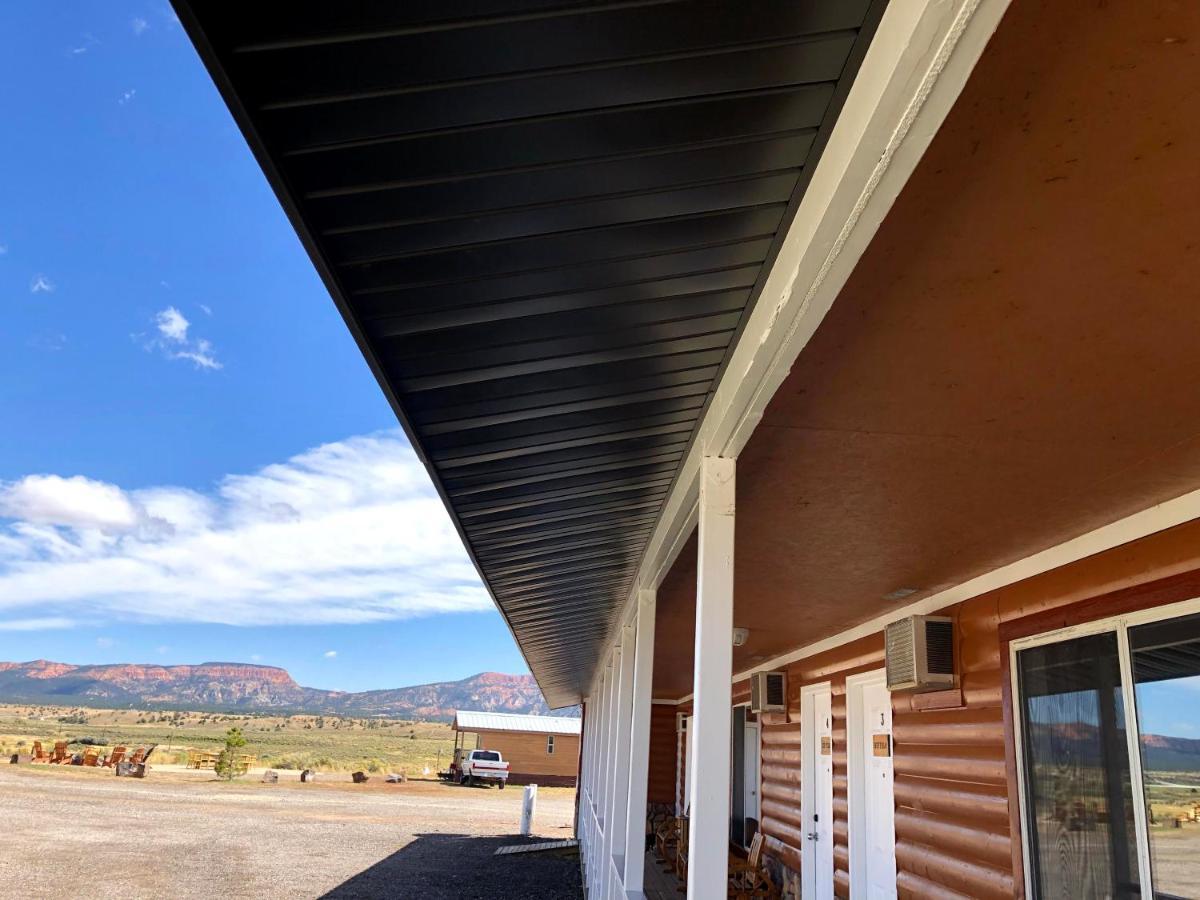 The Riverside Ranch Motel And Rv Park Southern Utah Hatch Bagian luar foto