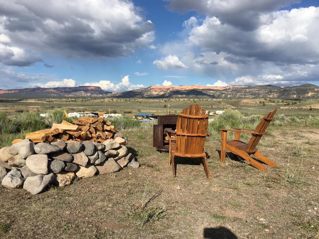 The Riverside Ranch Motel And Rv Park Southern Utah Hatch Bagian luar foto