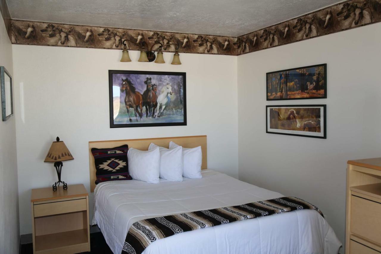 The Riverside Ranch Motel And Rv Park Southern Utah Hatch Bagian luar foto